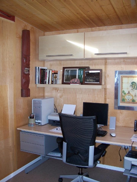 Modern-Shed Backyard Office