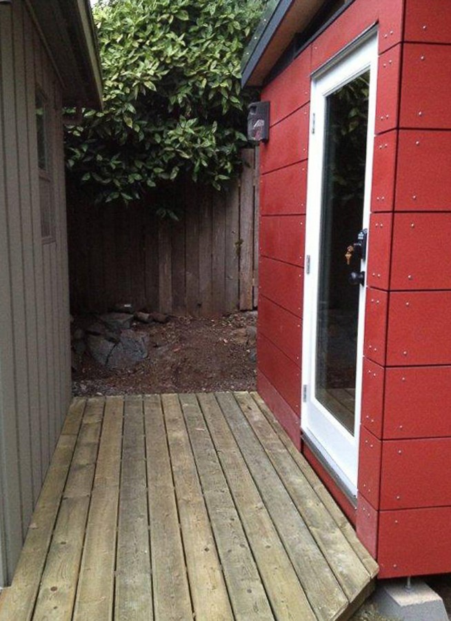 8x12 North Vancouver Backyard Office Queens-18